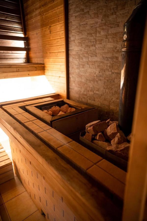 Sribni Leleky Hotel & Spa Lutsk Bagian luar foto
