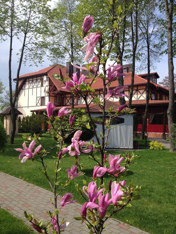Sribni Leleky Hotel & Spa Lutsk Bagian luar foto