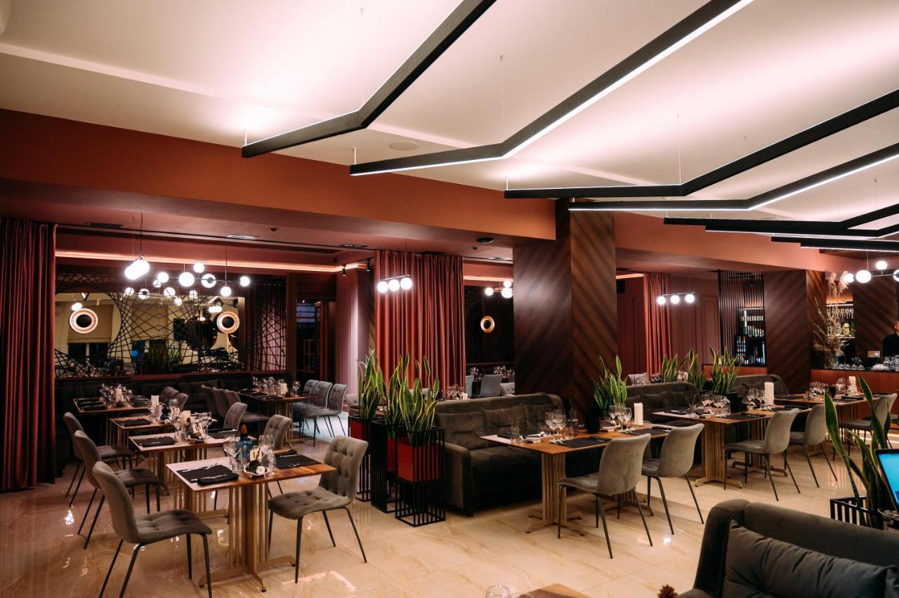 Sribni Leleky Hotel & Spa Lutsk Bagian luar foto